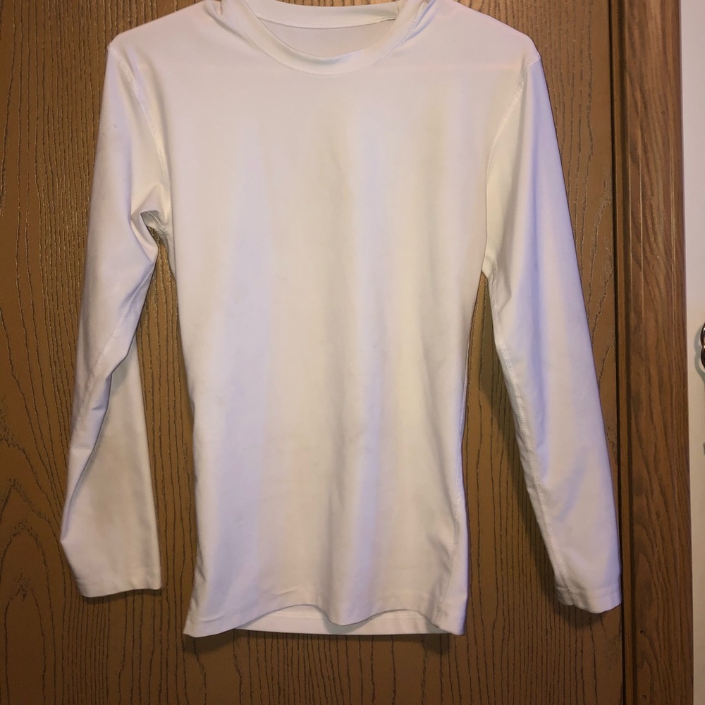 Tight fitting shirt